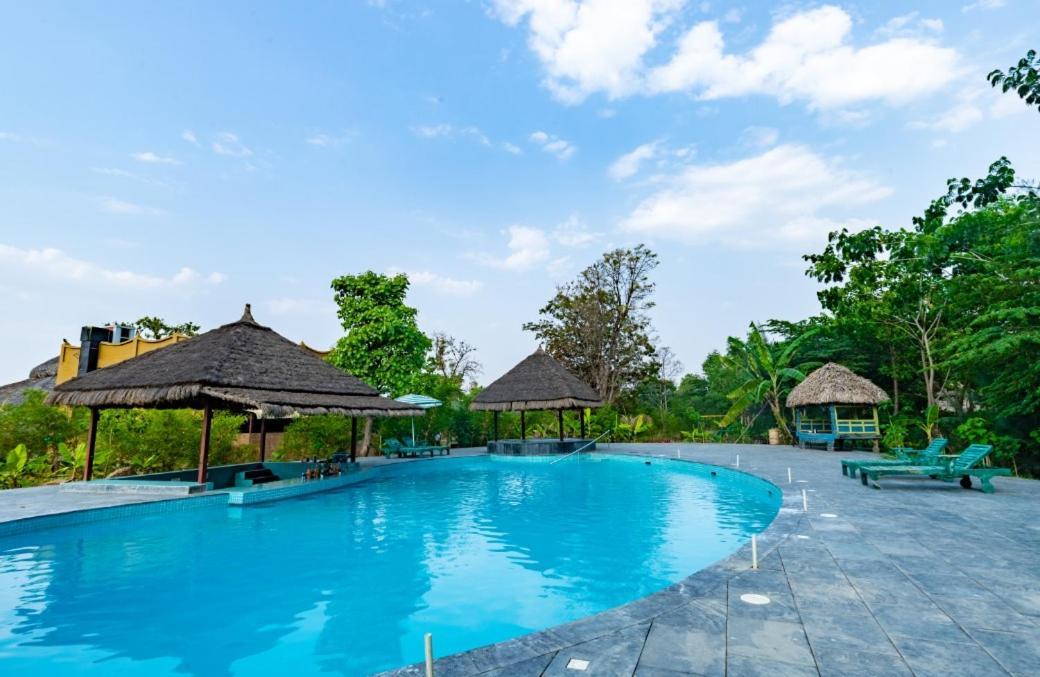 Mayur The Karma Hotel Seoni  Exterior photo